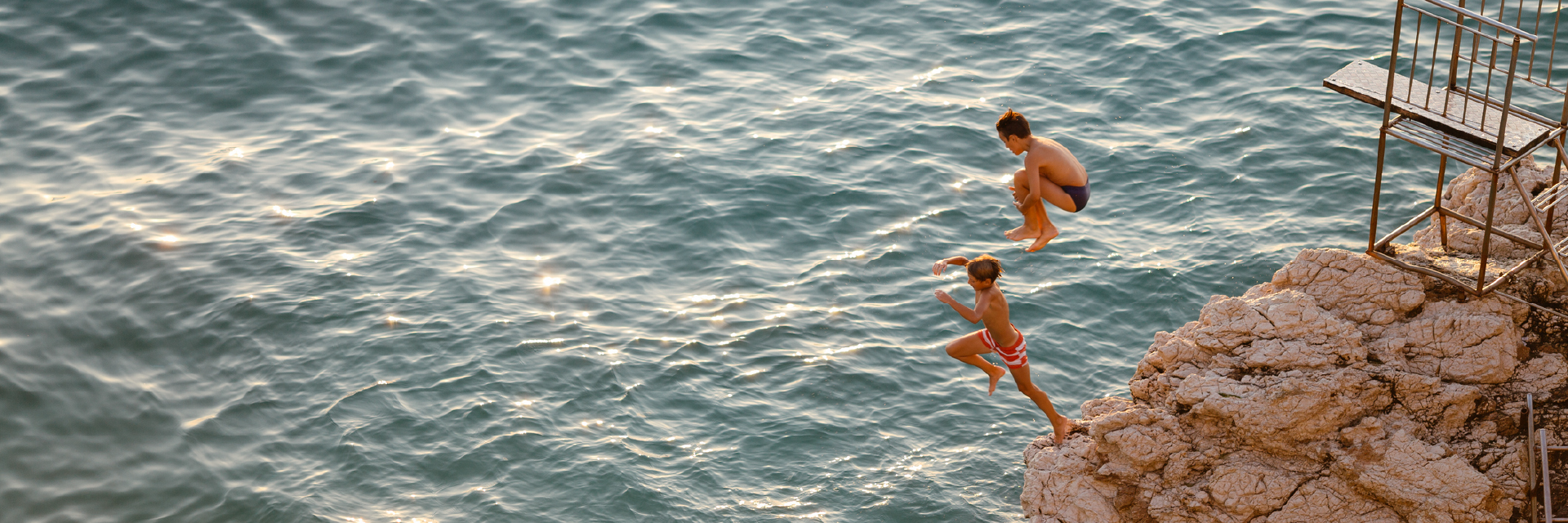 Cache powered Intelligent Shopping